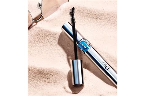 flaconi dior|Diorshow Iconic Overcurl Waterproof Mascara